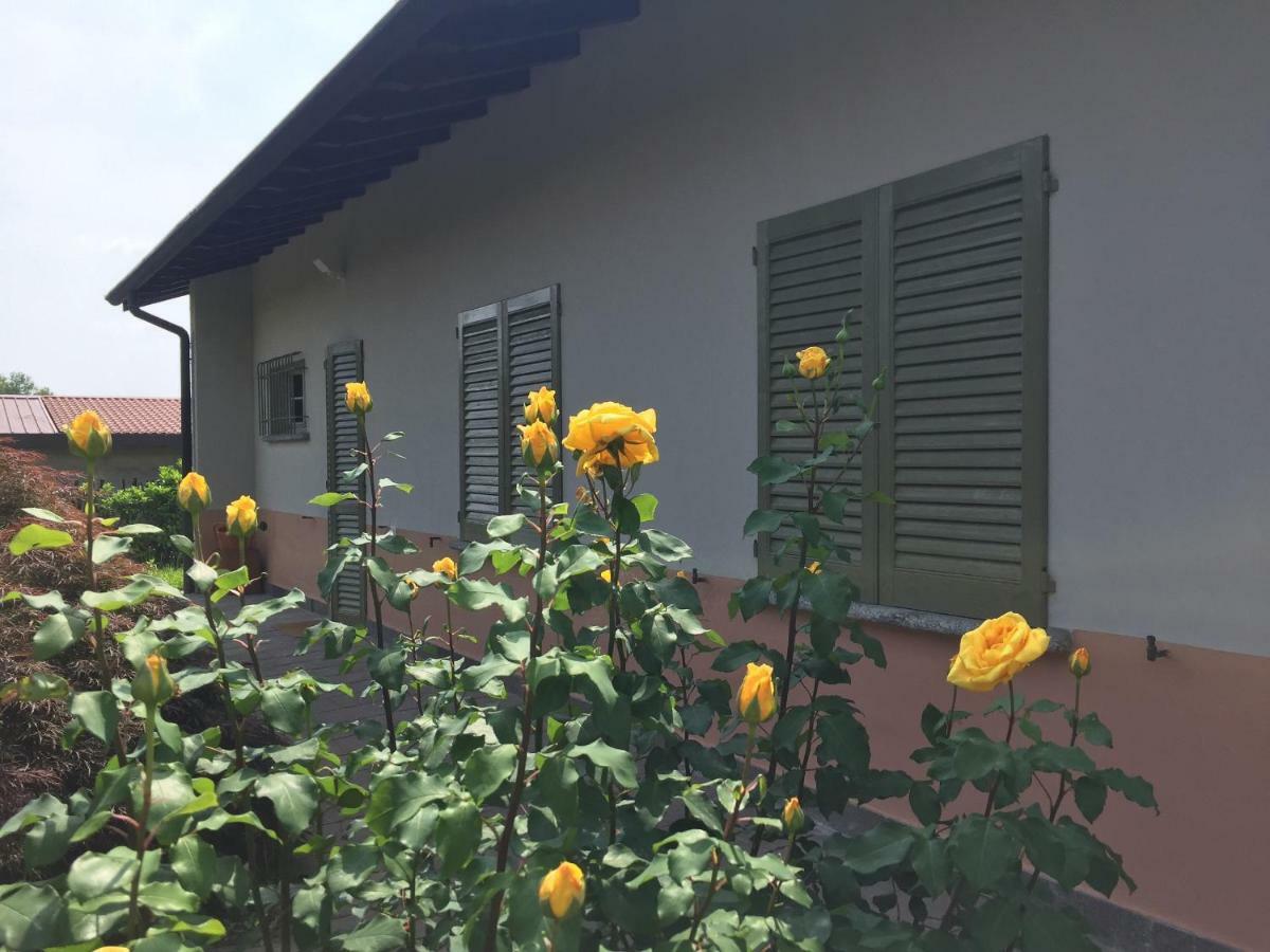 Caroline Home Anzano Del Parco 外观 照片