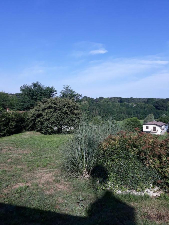 Caroline Home Anzano Del Parco 外观 照片